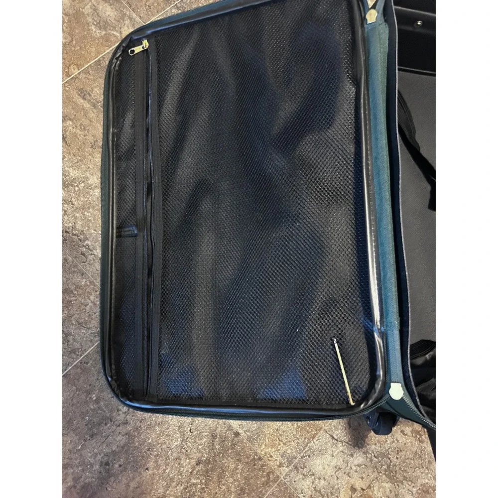 Holiday rolling suitcase